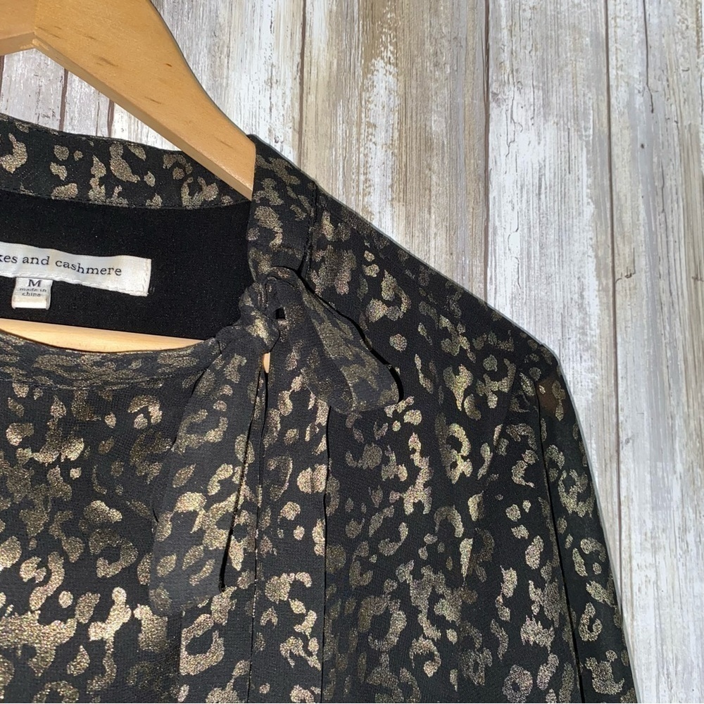 Cupcakes & Cashmere Clarisse Leopard Print Metallic Chiffon Blouse - Picture 5 of 6